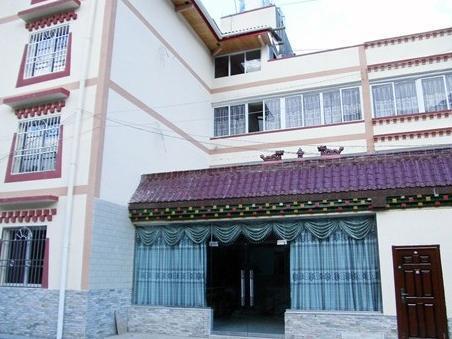 Yixinyuan Hotel Цзючжайгоу Экстерьер фото